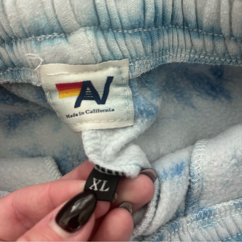 Aviator Nation Shorts XL - Picture 4 of 7
